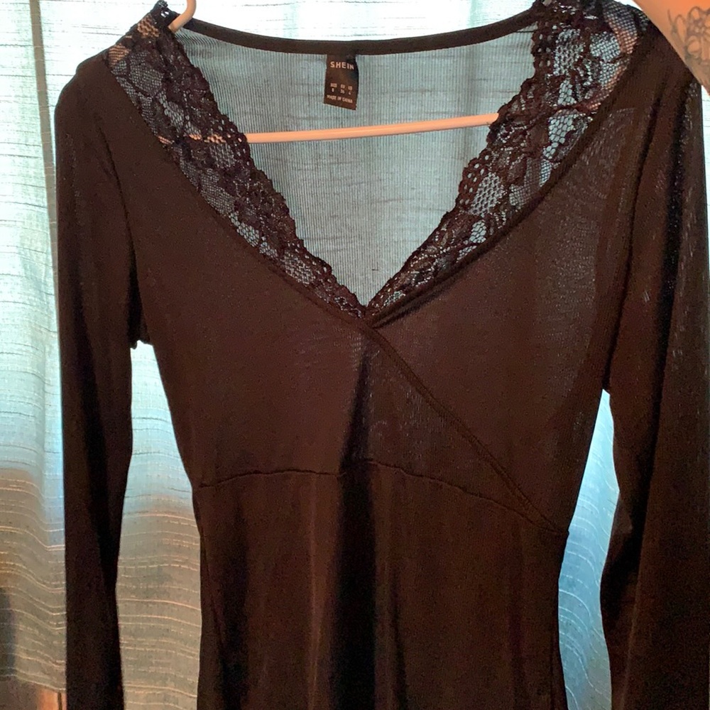 Lacey long sleeve